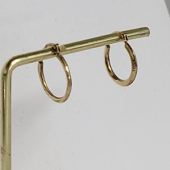 10k Gold /925 sterling silver huggie hoop earrings. Vtg excellent. 😍 - Picture 8 of 9